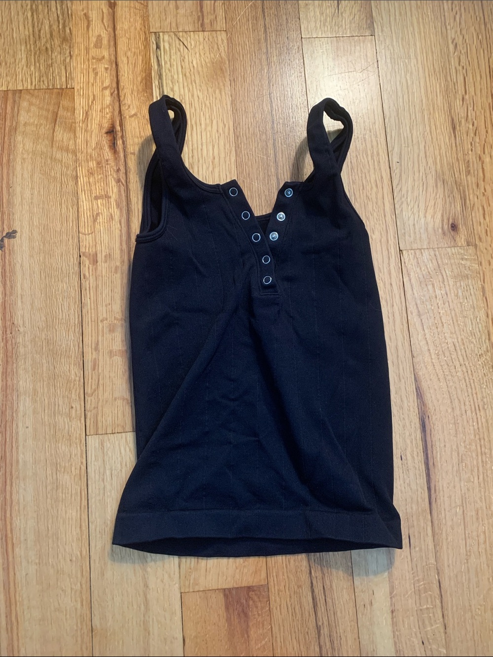 Cider Black Ribbed Snap-Front Tank